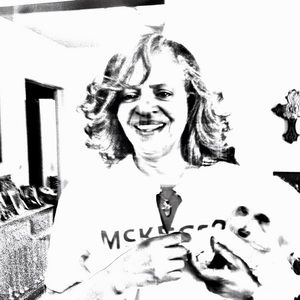 Meet your Posher, Paula